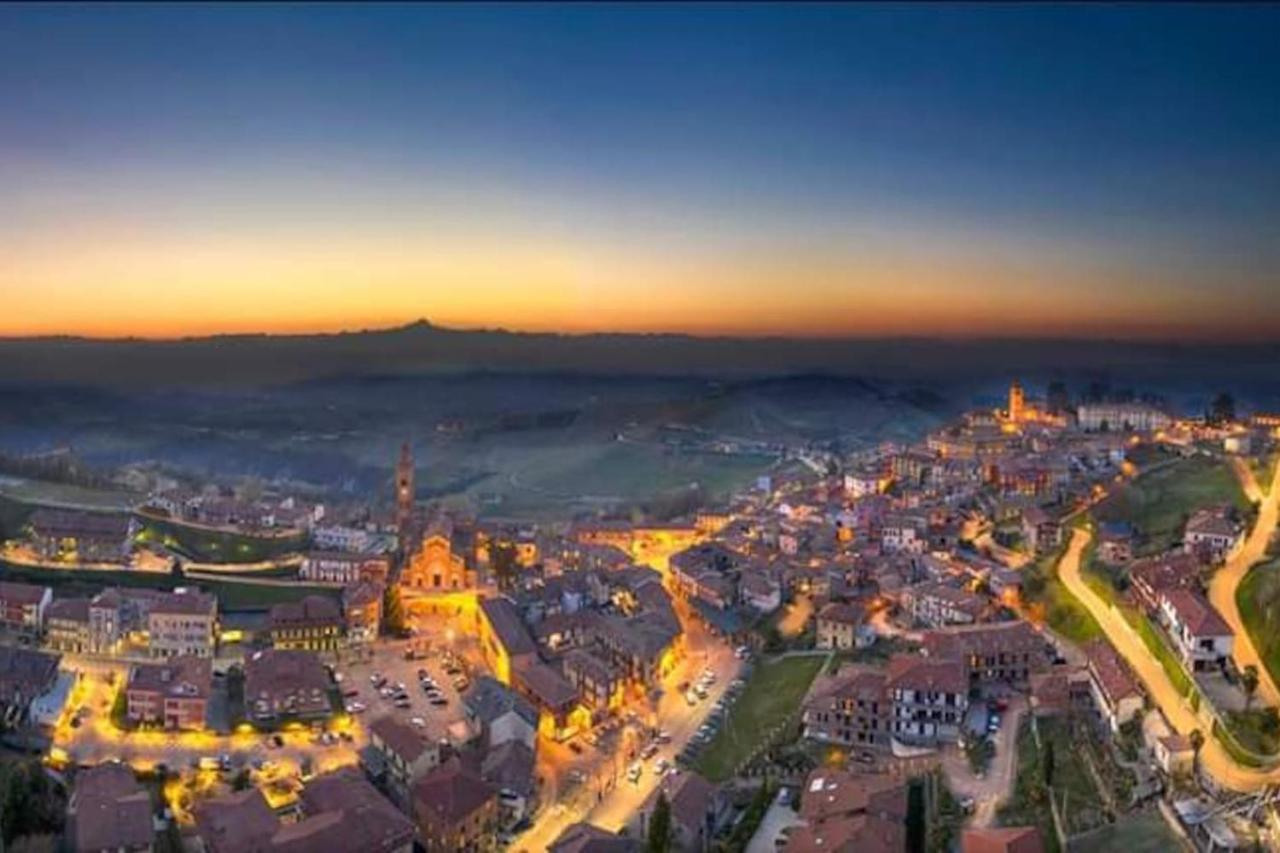 Langhe Belvedere Apartment Monforte dʼAlba Esterno foto