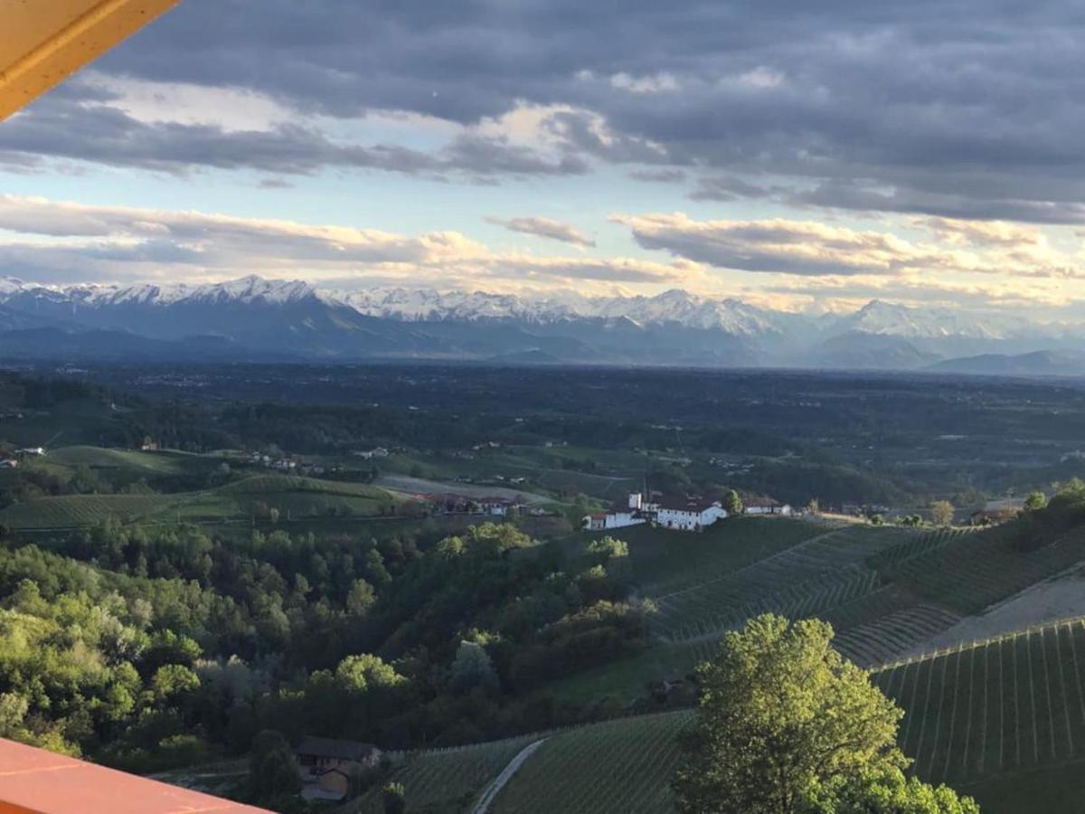 Langhe Belvedere Apartment Monforte dʼAlba Esterno foto